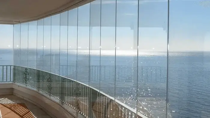 VEX cortinas de cristal. Ventana Expert tu asesor en Denia, Calpe, Altea, Xabia y Marina Alta.